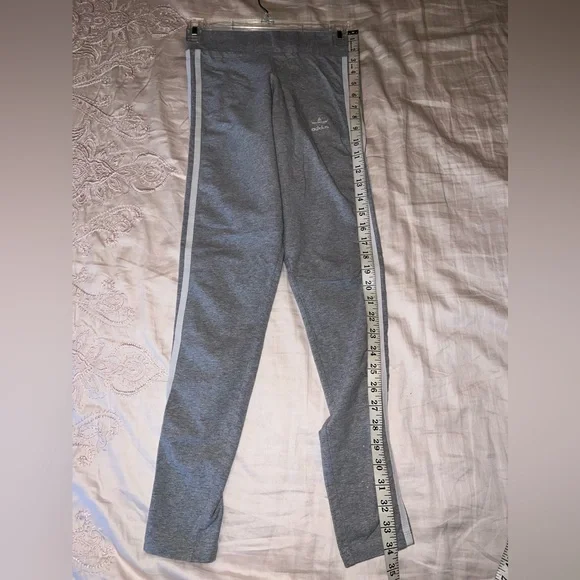 Adidas Gray Trefoil Logo Leggings Size S - Picture 4 of 7